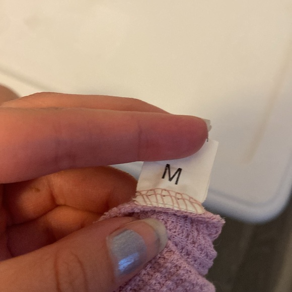 Dog sweater size medium - Picture 3 of 4